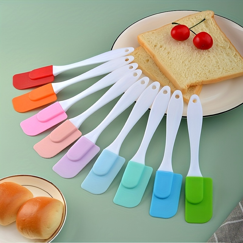 مجموعة ملاعق سيليكون مكونة من  - مراجعة Kitchen Baking Essentials وسعره